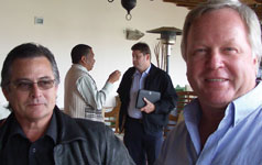 Leon Kuhnert (SA Management) chats to incoming committee member John Hitchcock (Thorburn Security)